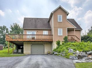 101 Brevity Ln, Lititz, PA 17543