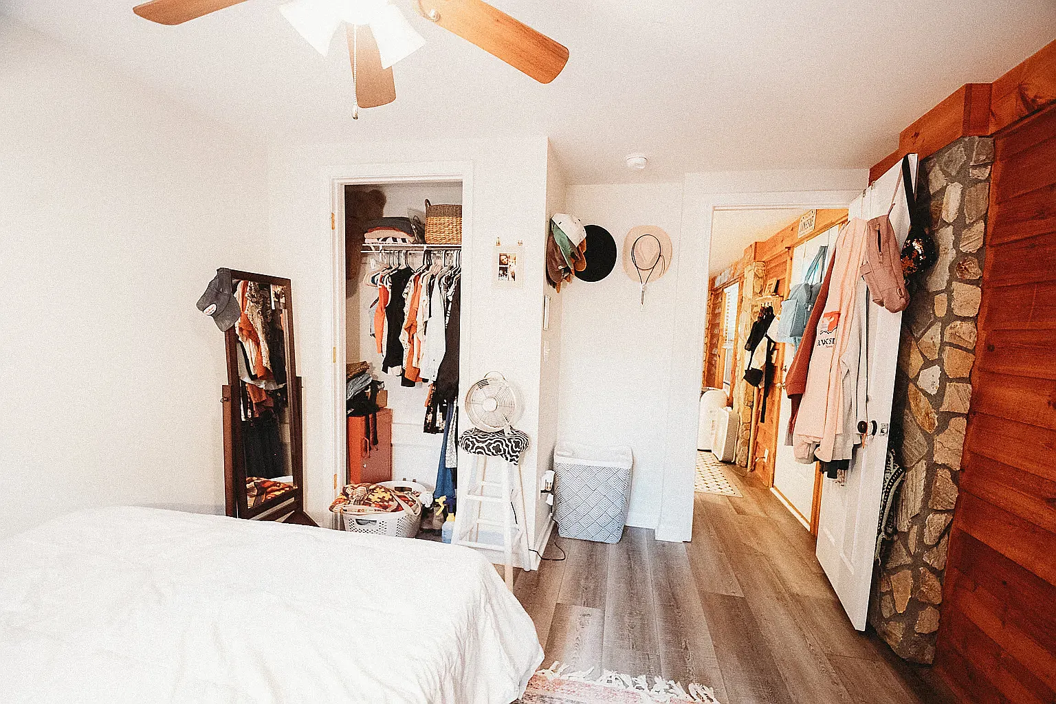 2 bed, 630 sqft, $1,500 — Photo 3