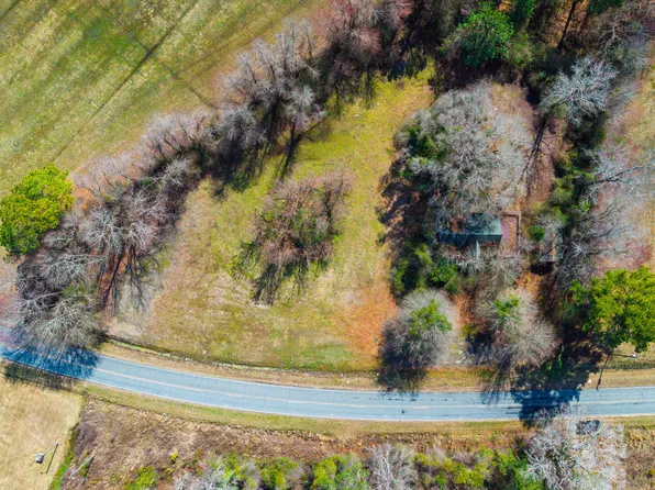 5192 Englishtown Road, Wallace, NC 28466