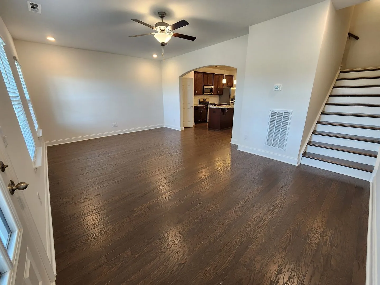 728 Hahn Ct. — Photo 3