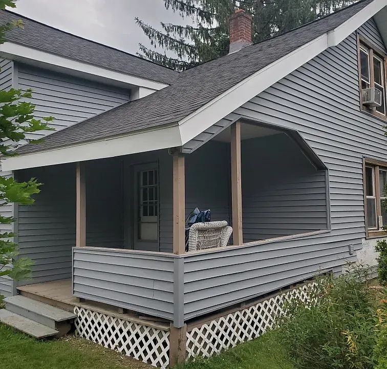 1st image of 104 Orchard St