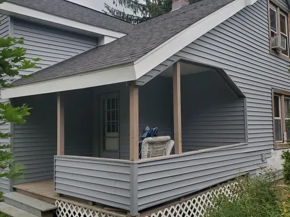 104 Orchard St, Lee, MA 01238