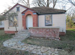 805 S Cherry St, Ada, OK 74820