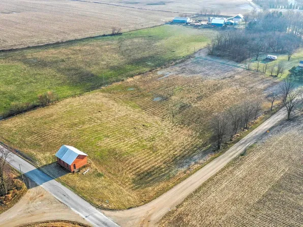 525 W Rd, Albion, IN 46701