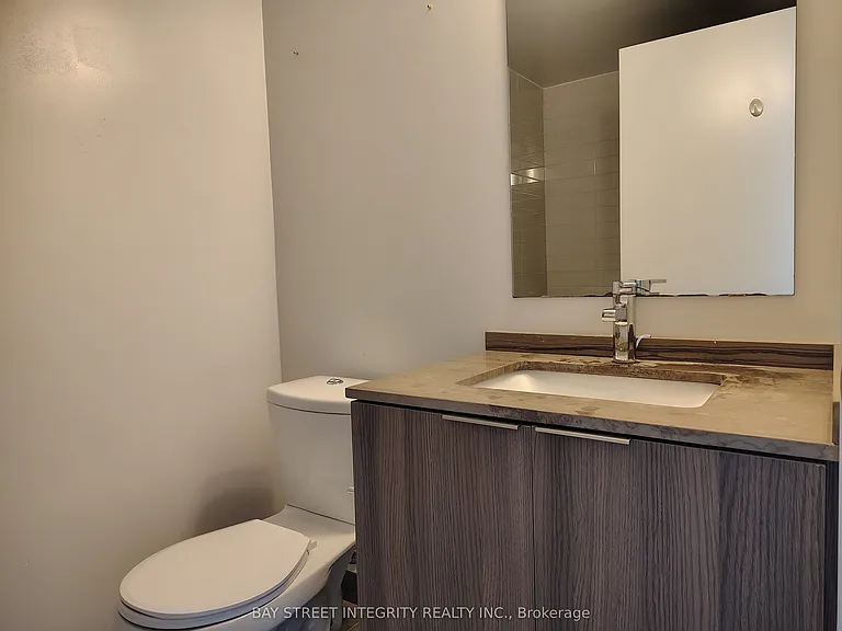 11 Wellesley St W #1308 — Photo 8