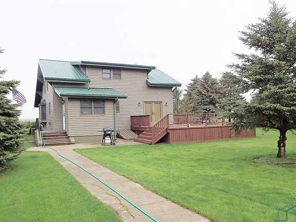 4th image of 3192 McKinley Ave