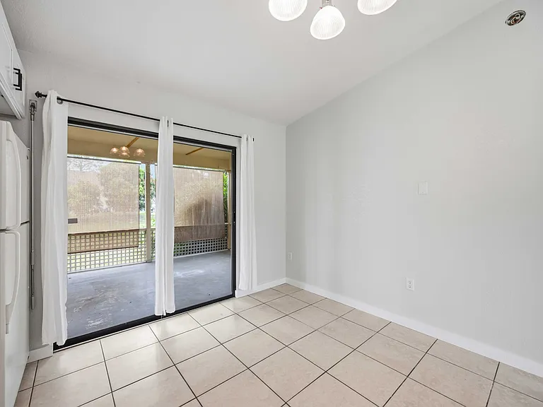 5512 San Luis Ter — Photo 4