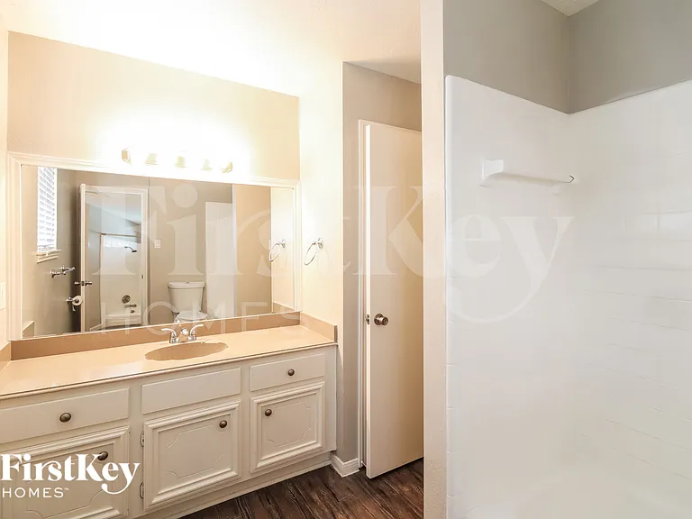 21407 Park Downe Ln — Photo 9