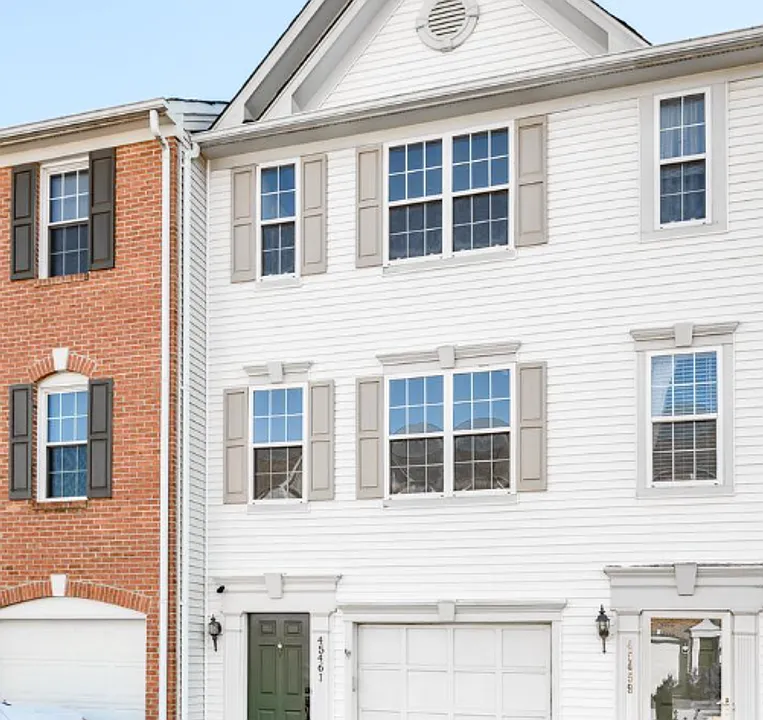 45461 Bluemont Junction Sq