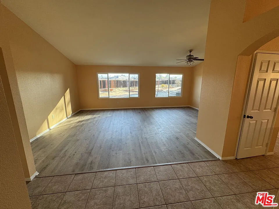 4 bed, 2.0 bath, 2088 sqft, $3,300 — Photo 3