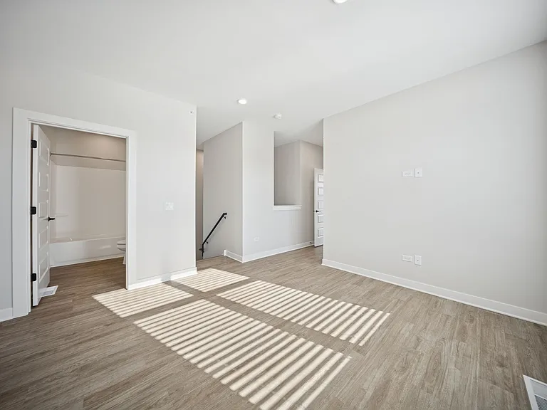 Area — Photo 10