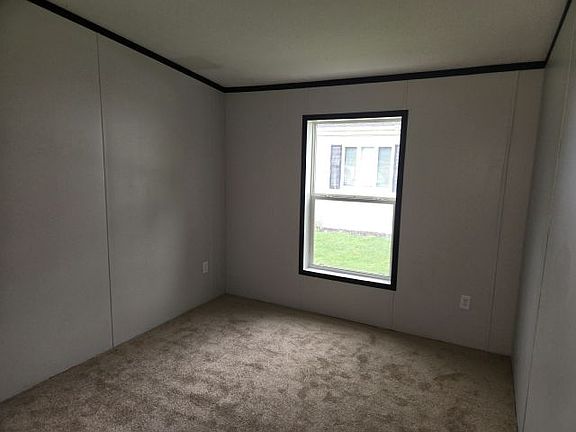 5th image of 85 Waterview Pkwy #348