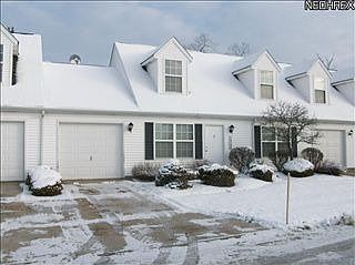 1st image of 14730 Lakeview Dr #2