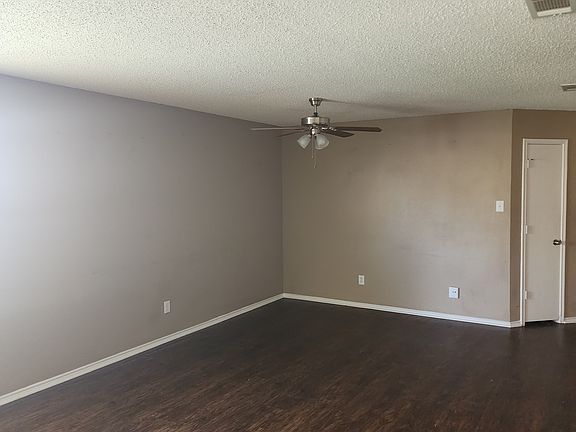 5th image of 12200 Worchester Dr
