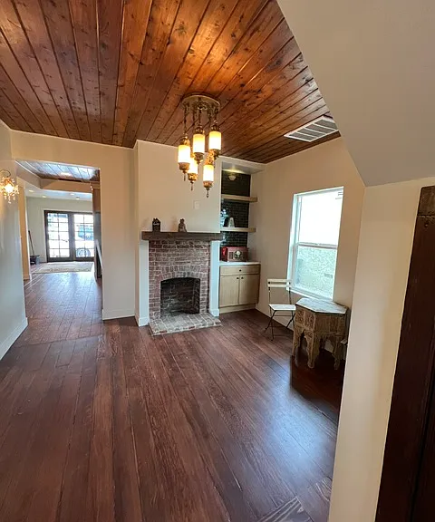 234 Newland St — Photo 30
