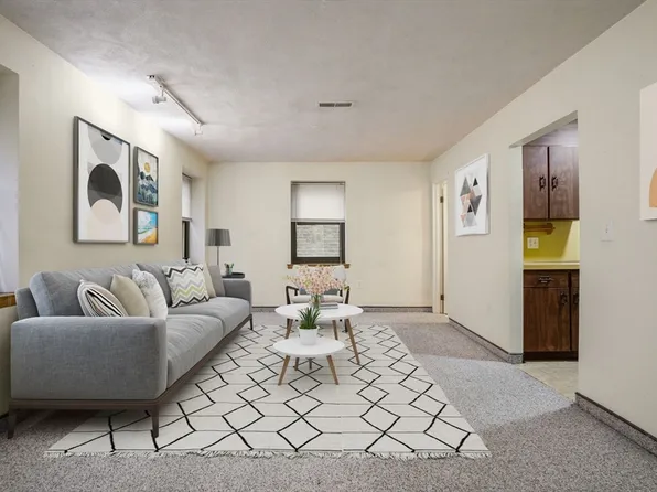 386 Commercial St APT 3F, Boston, MA 02109