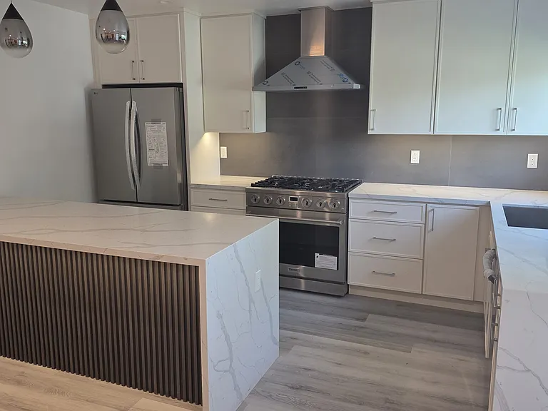 22732 Mariano St — Photo 19