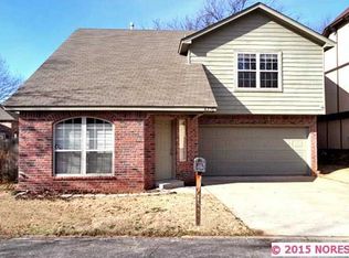 6210 S Trenton Ct, Tulsa, OK 74136