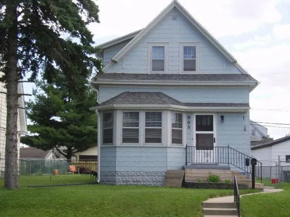 905 Manitoba Ave, South Milwaukee, WI 53172