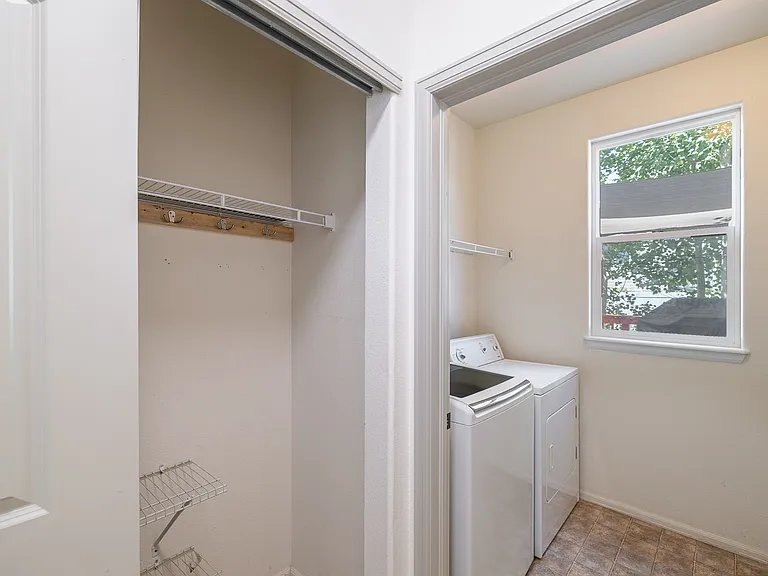 2613 Bar Harbor Dr — Photo 36