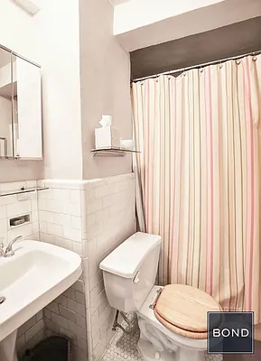 Rented by Bond New York | media 19