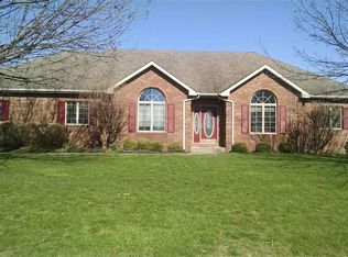 408 S Prestwick Ln, Yorktown, IN 47396