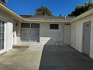 2979 Berkeley Rd — Photo 4