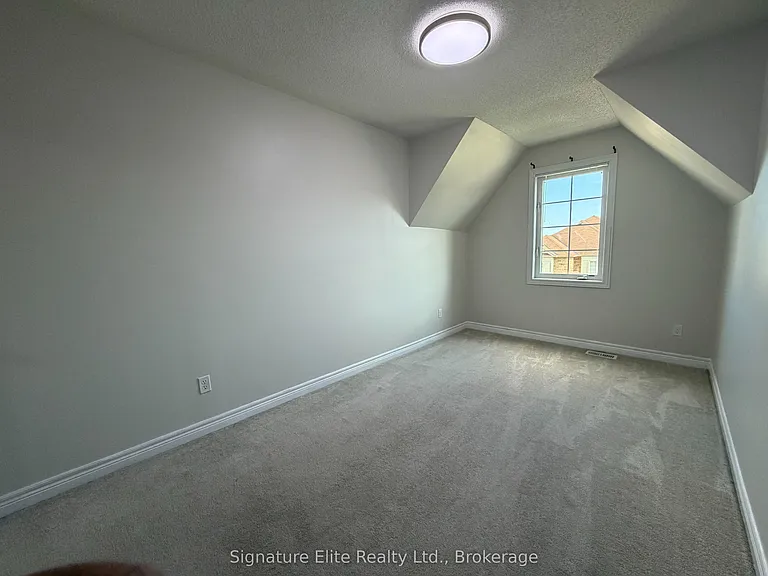 1602 Brandy Ct — Photo 32