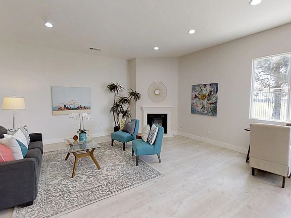 5th image of 34143 Lake Breeze Dr