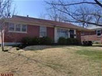 1st image of 7951 Aldershot Dr