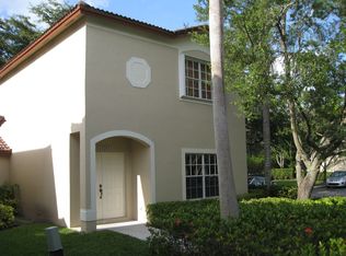 16301 Emerald Cove Rd, Fort Lauderdale, FL 33331