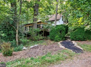 16657 Tree Crops Ln, Round Hill, VA 20141