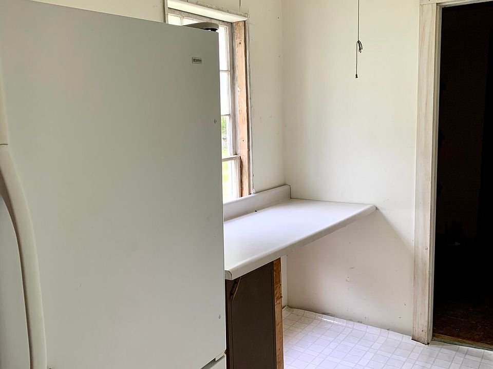 61st image of this home