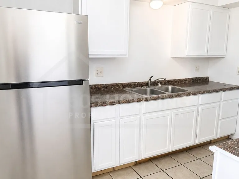 8313 Marquette Ave NE #D — Photo 8