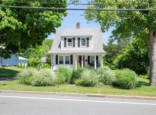 124 Beach St, Westerly, RI 02891