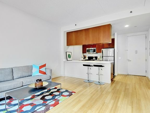 3rd image of 373 Wythe Ave APT 2h