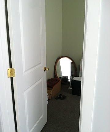 5th image of 575 N Lockwood Ave