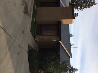 5807 W Robinwood Ave, Visalia, CA 93291
