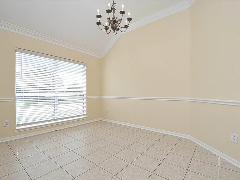 20834 Normandy Forest Dr — Photo 9
