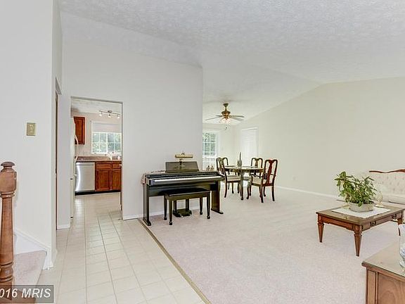5th image of 102 Almey Ct