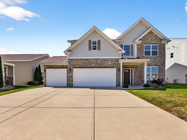 5347 W Stonewood Dr, Bloomington, IN 47403