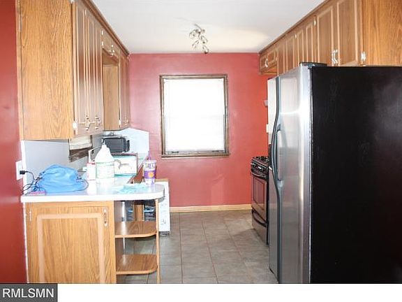 3rd image of 1132 Kruse St