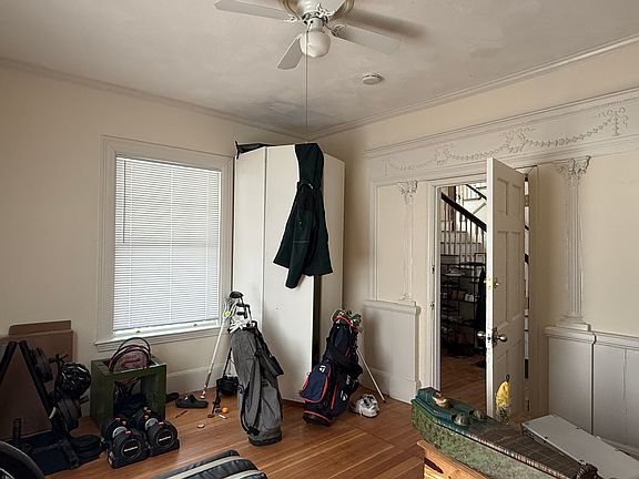 5th image of 12 Braemore Rd #4