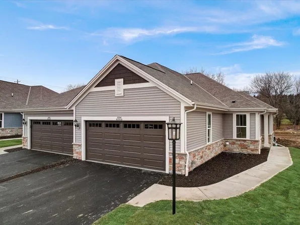 W204N17615 Laurel PLACE #202, Jackson, WI 53037