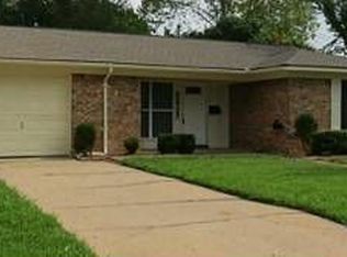 2417 Morgan St, Irving, TX 75062