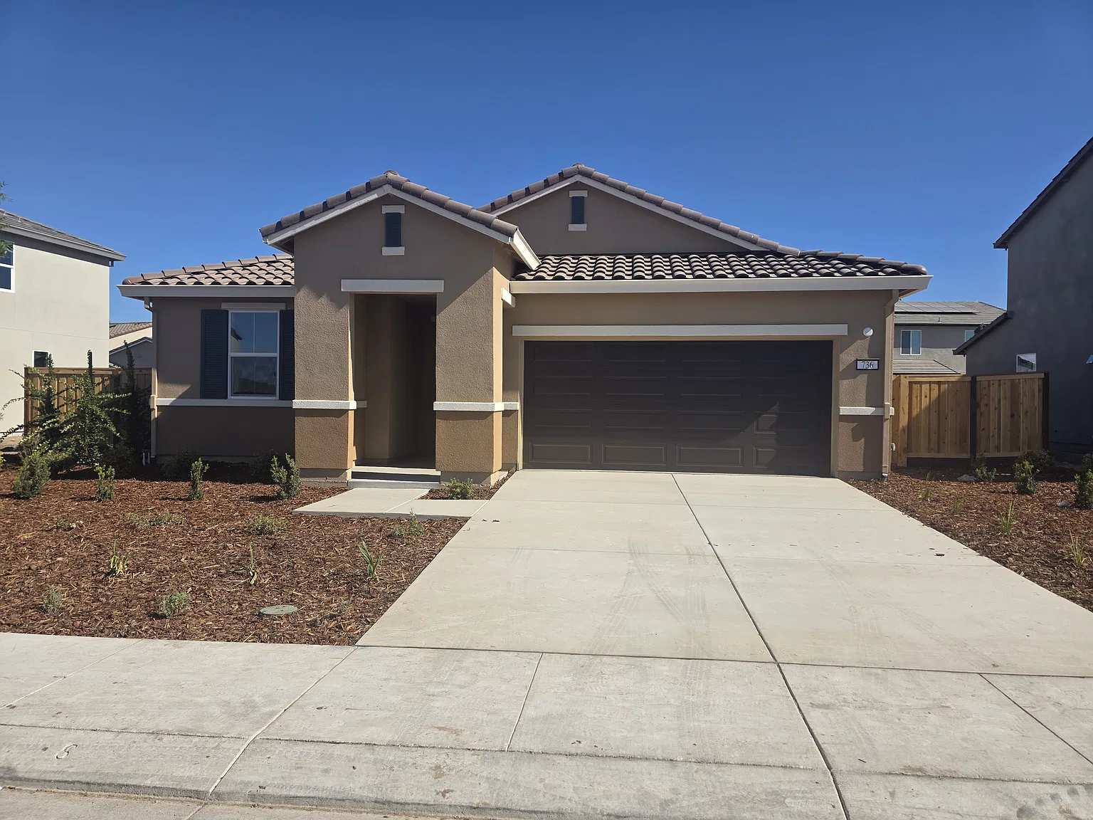 736 Villa Ticino Dr — Photo 1