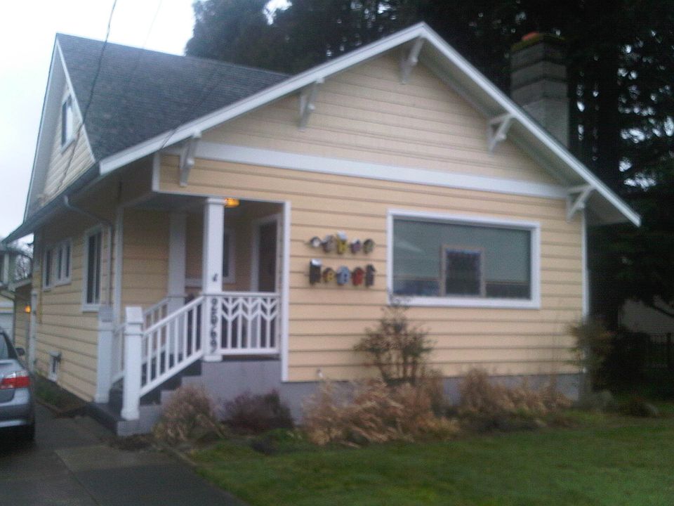 2nd image of 2569 8th Ave W