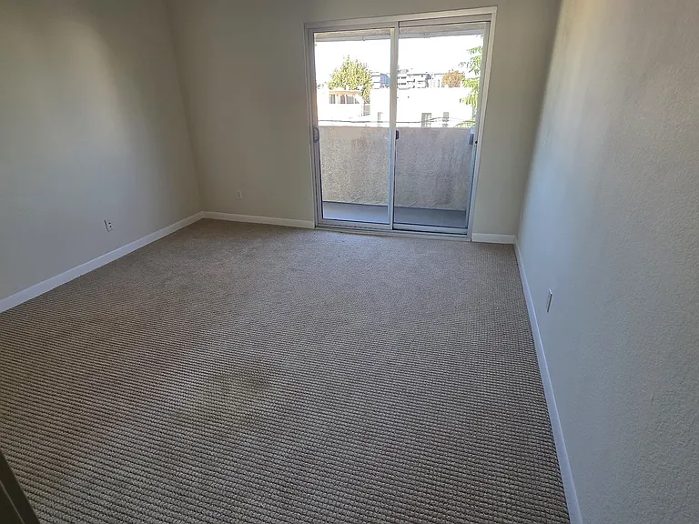 3762 Hughes Ave #312 — Photo 13