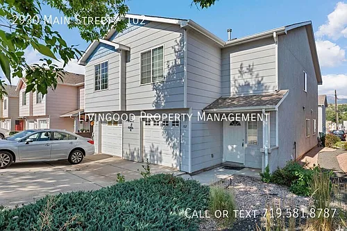 2930 Main St #102 Photo 1