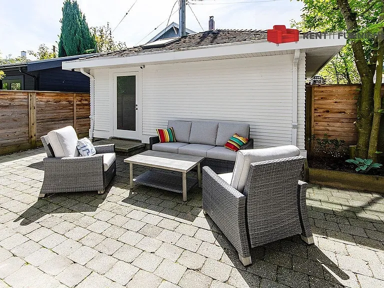 2964 Point Grey Rd — Photo 21